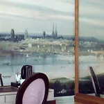 Hotel De Seze & Centre 4*