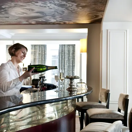 De Seze & Centre Hotel 4*