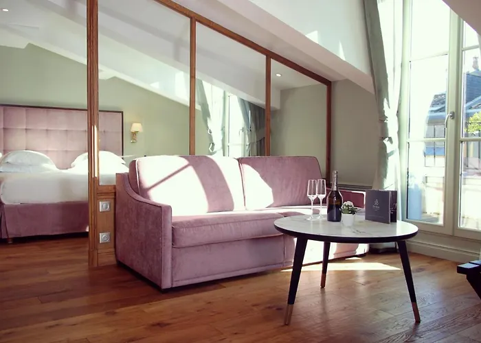 De Seze & Centre Hotel 4*