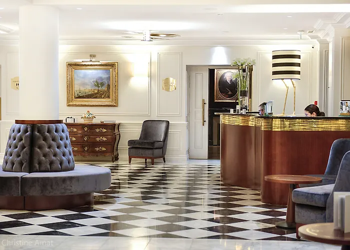 De Seze & Centre Hotel 4*