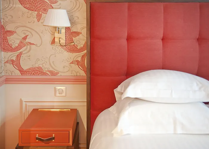 De Seze & Centre Hotel