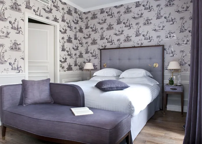 De Seze & Centre Hotel 4*